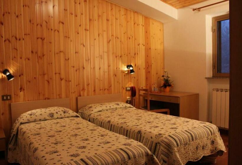 스위트, Albergo Ristorante Montecucco Da Tobia