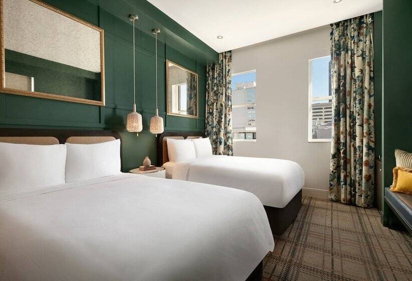חדר סטנדרט שתי מיטות זוגיות, Glenn Hotel, Autograph Collection