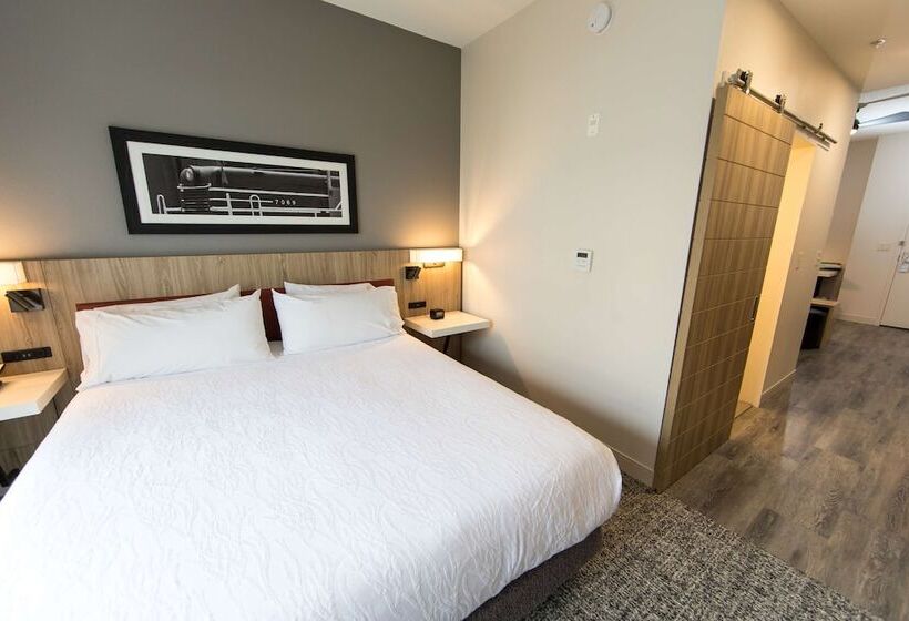 Suite con Balcone, Hilton Garden Inn Savannah Historic District