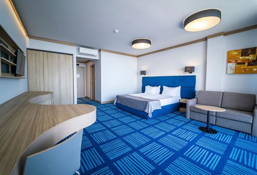 Семейный Номер, Hvd Viva Club Ultra All Inclusive & Beach Snack Bar   Free Parking