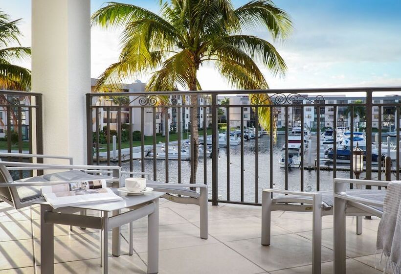 可观景的套房, Naples Bay Resort And Marina