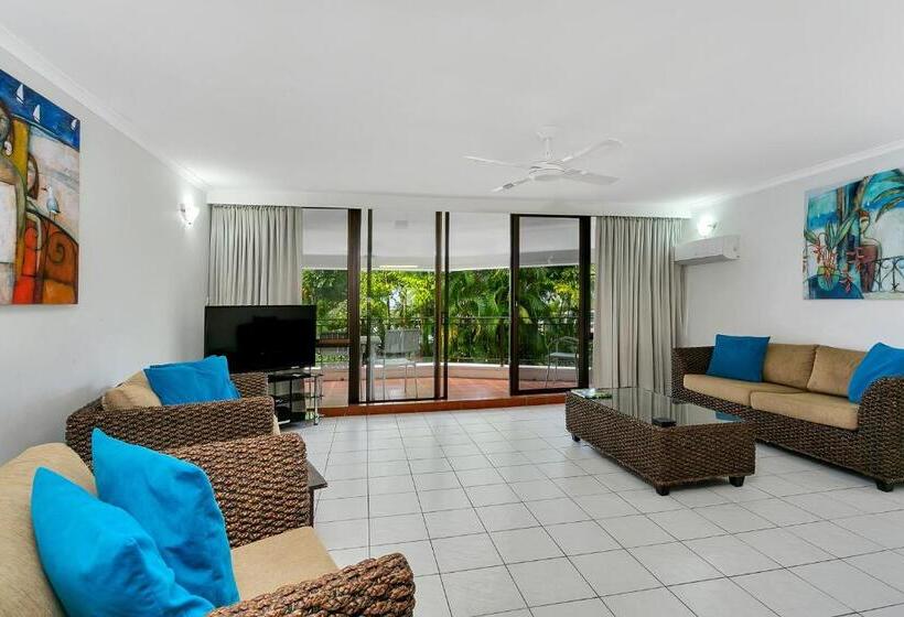 Апартаменты 1 Спальня с Видом, Roydon Beachfront Apartments