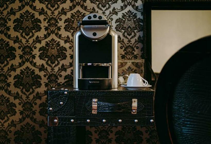 Люкс, Soho Boutique
