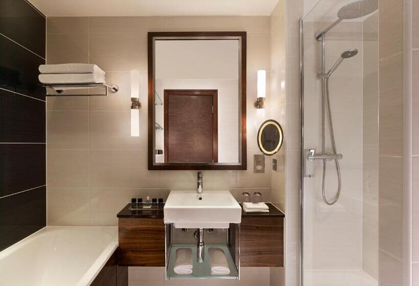 Номер Клуб, Crowne Plaza London   Gatwick Airport, An Ihg
