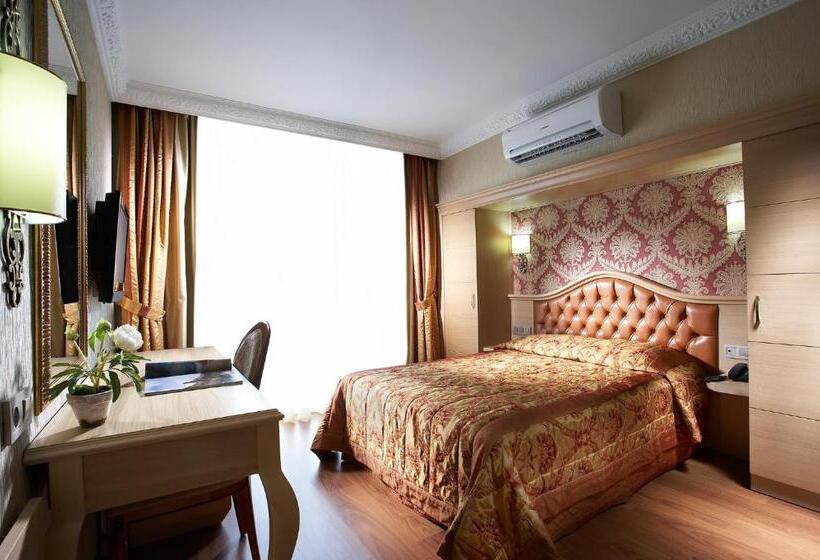 Номер Стандарт Вид на Море с Балконом, Emre Beach & Emre Hotel