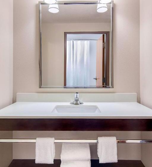 חדר סטנדרט עם מיטת קינג, Four Points By Sheraton Cocoa Beach