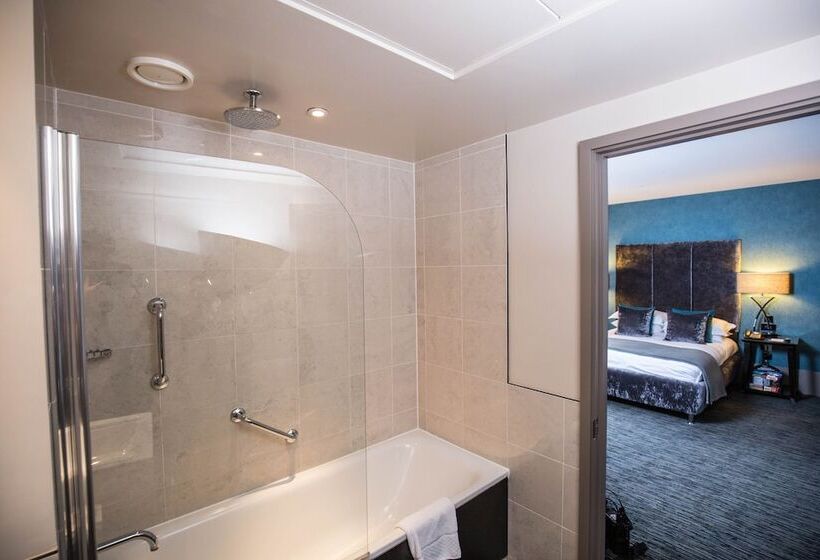 Номер Стандарт, Malmaison Oxford