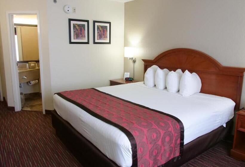 اتاق استاندارد با تخت بزرگ, Baymont By Wyndham Louisville East