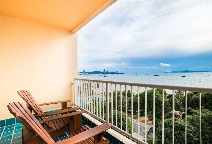 Номер Deluxe Вид на Море, Best Bella Pattaya