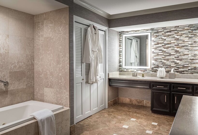 スイート, Doubletree By Hilton Dallas Near The Galleria