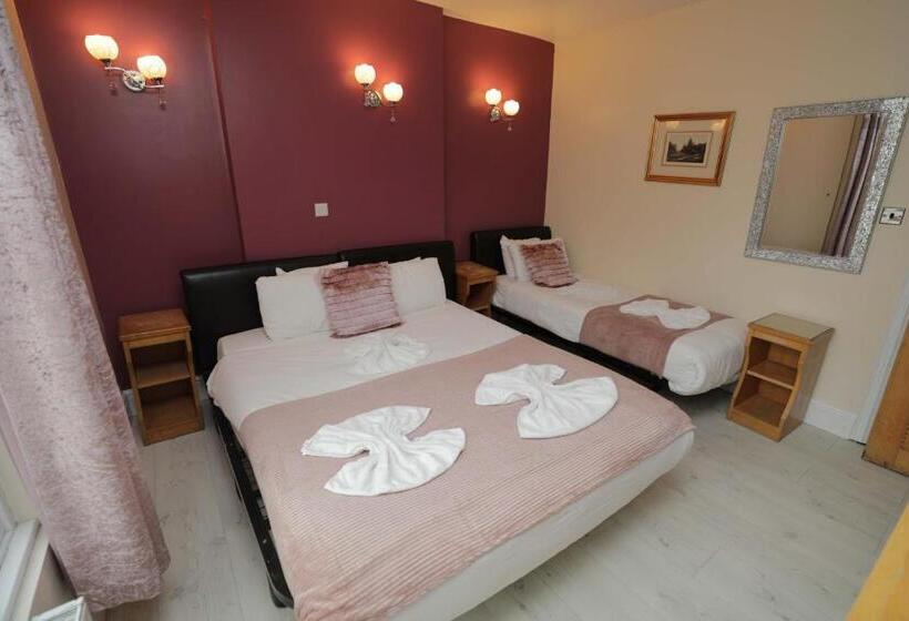 Номер Стандарт Трехместный, Holland Inn