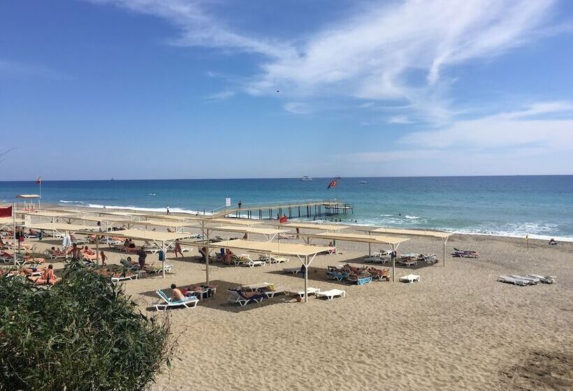اتاق استاندارد سه نفره, Club Turtas Beach   All Inclusive