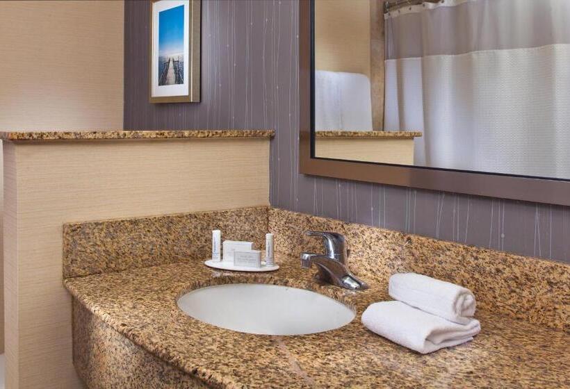 Camera Standard, Courtyard By Marriott Sandestin At Grand Boulevard
