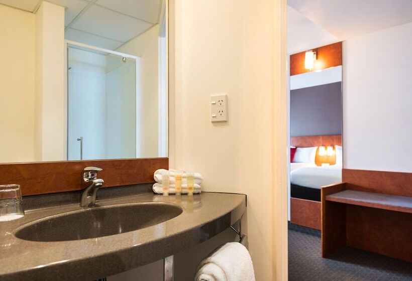 Номер Стандарт 2 Двуспальные Кровати, Ibis Christchurch