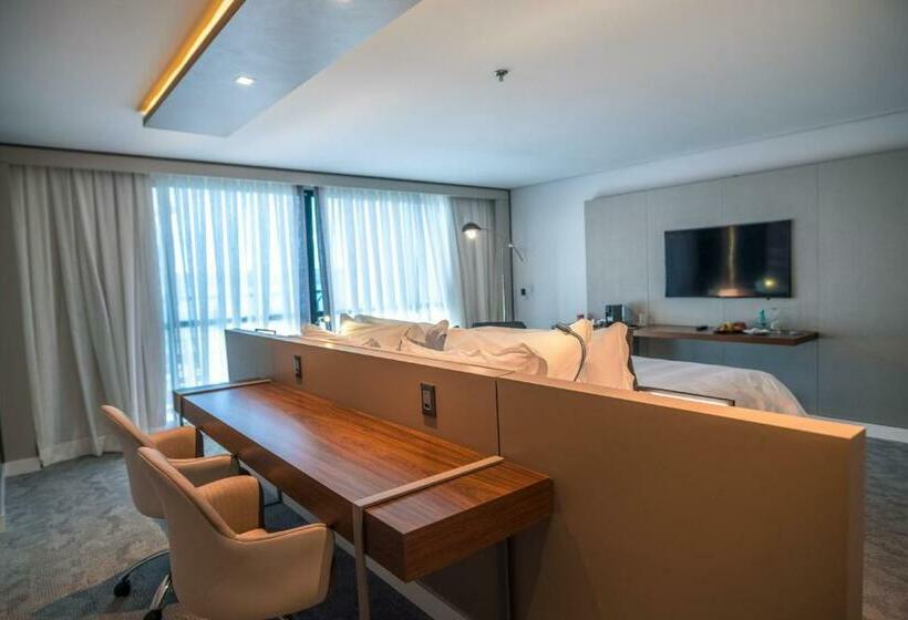 Номер Deluxe, Royal Tulip Brasilia Alvorada