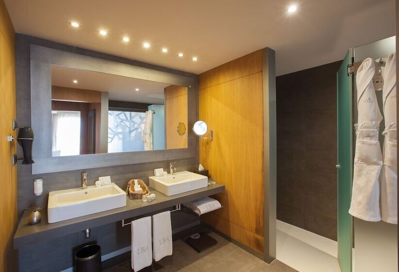 Полулюкс, Lopesan Baobab Resort