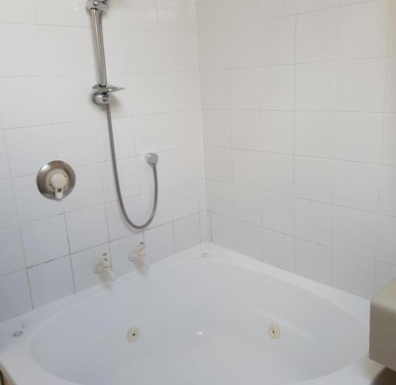 Apartamento 2 Dormitórios, Rosewood Court Motel