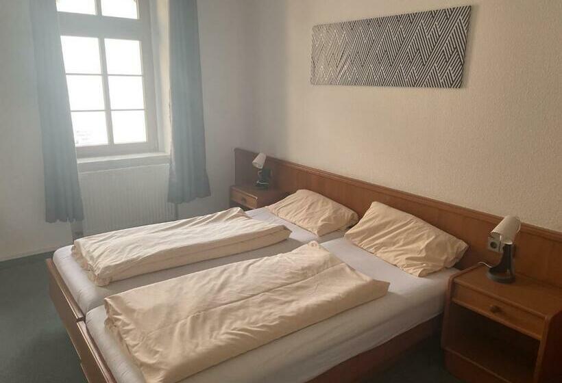 스탠다드 룸, Altes Brauhaus