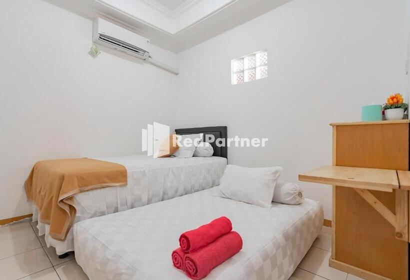 Номер Стандарт, Langkar Guest House Syariah Mitra Reddoorz