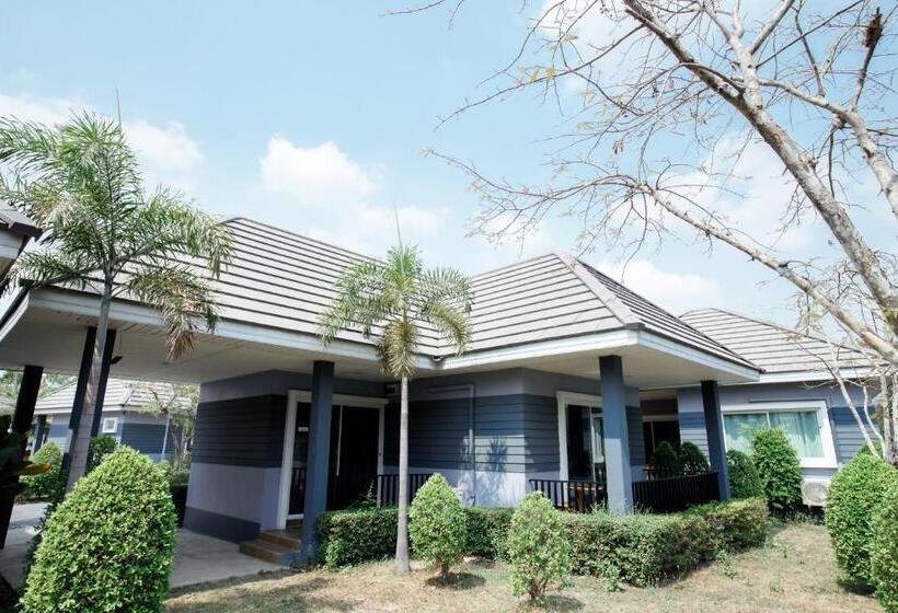 스탠다드 스튜디오, Ioon Resort ไออุ่นรีสอร์ท
