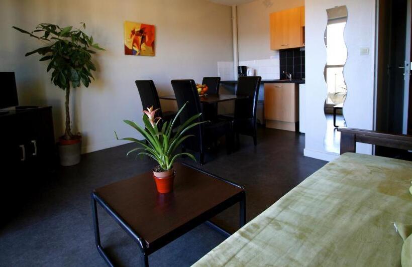 Apartamento 1 Dormitório, Appart Hotel Les Palatines