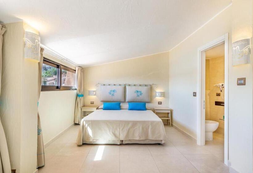 Prestige Triple Room, Cala Lunga