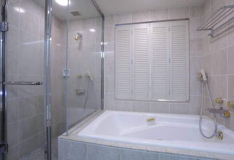 Четырехместный Номер Стандарт, Dai Ichi Hotel Ryogoku