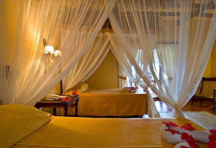 주니어 스위트, Karafuu Beach Resort & Spa