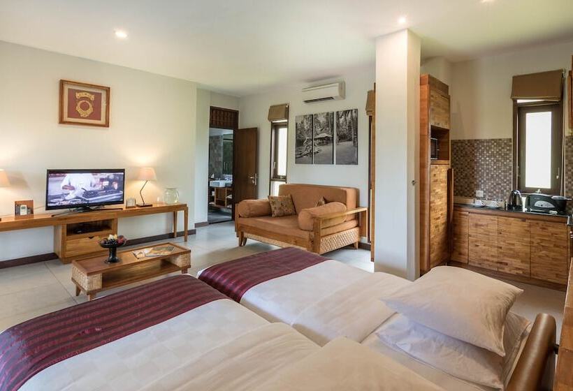 Семейный Номер, Ramayana Candidasa Beach Resort