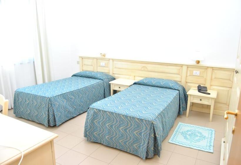 اتاق استاندارد یک نفره, Rodia Inn