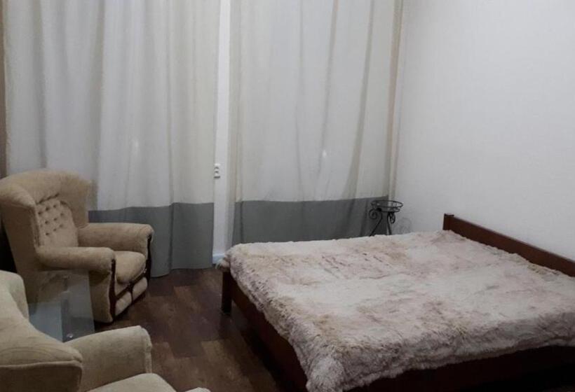 استودیوی لوکس, Apart 26