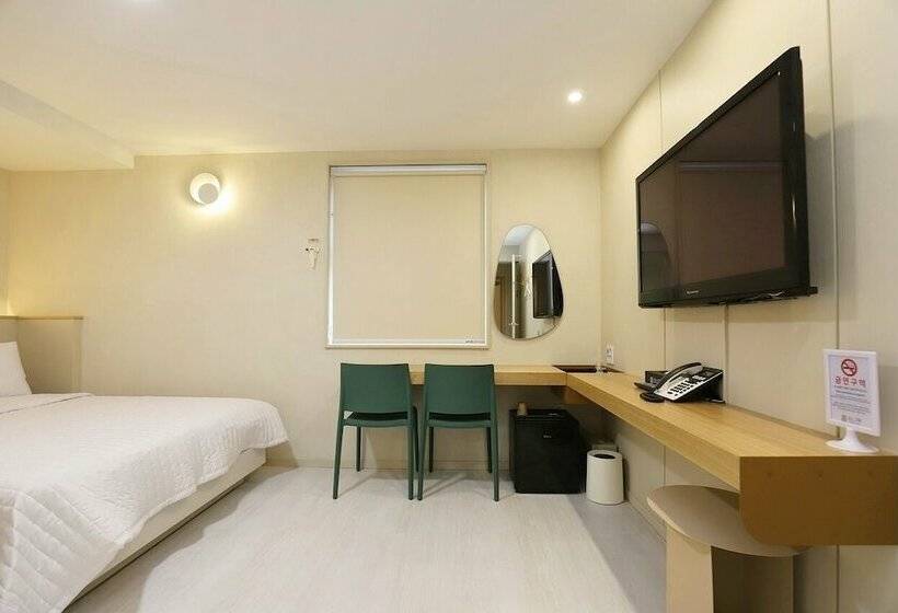 Номер Deluxe, Chuncheon Pine Tree