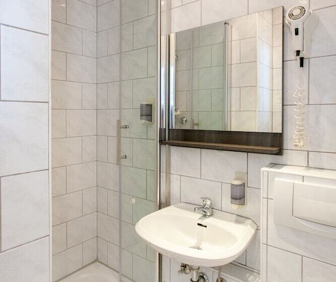经济房, Relax Hotel & Spa Stuttgart