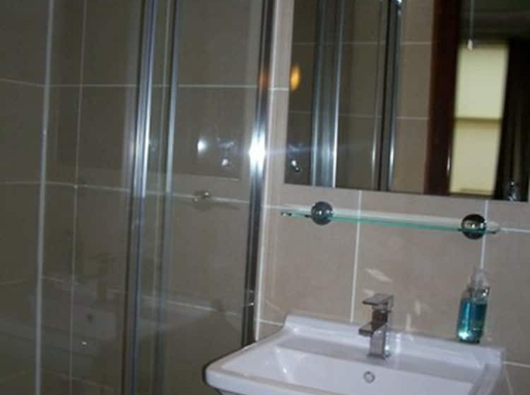 Номер Basic, Edinburgh House