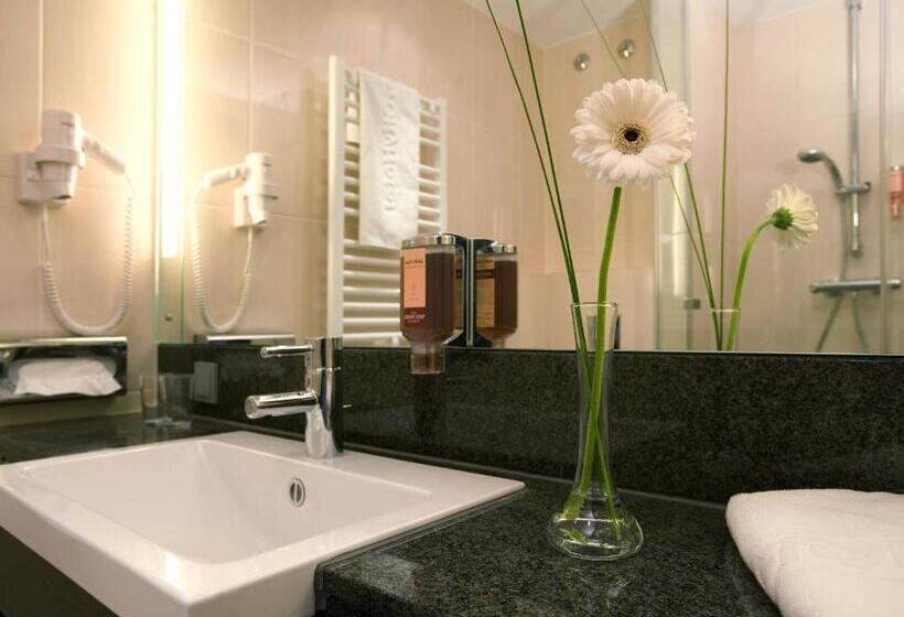 Номер Стандарт, Intercityhotel Mainz