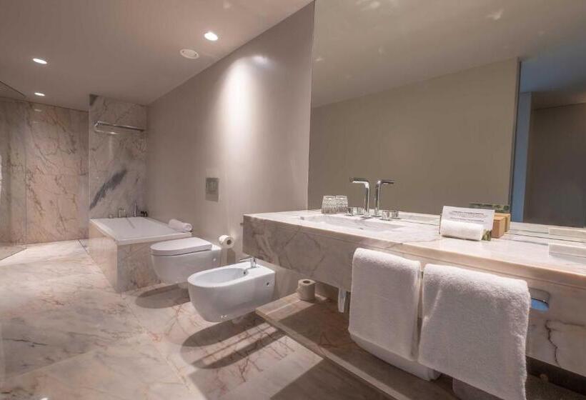 Quarto Estandar com Sacada, Octant Douro