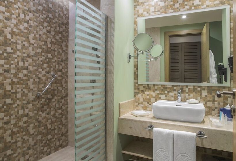 Стандартный Номер Кровать Кинг, The Cove Rotana Resort Ras Al Khaimah