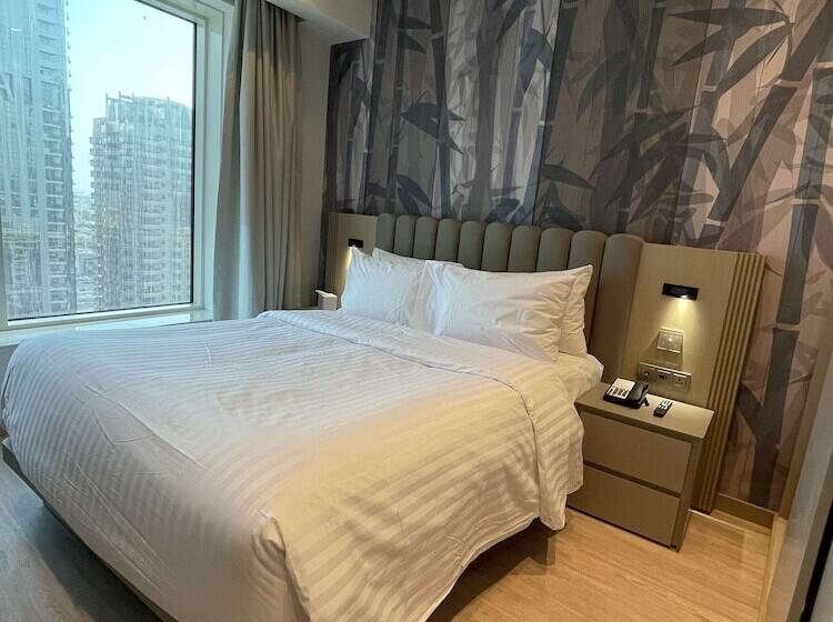 Люкс Premium 2 Спальни, Residence Inn By Marriott Sheikh Zayed Road, Dubai