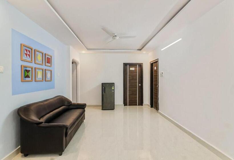 Quarto Estandar, Collection O Vennela Residency