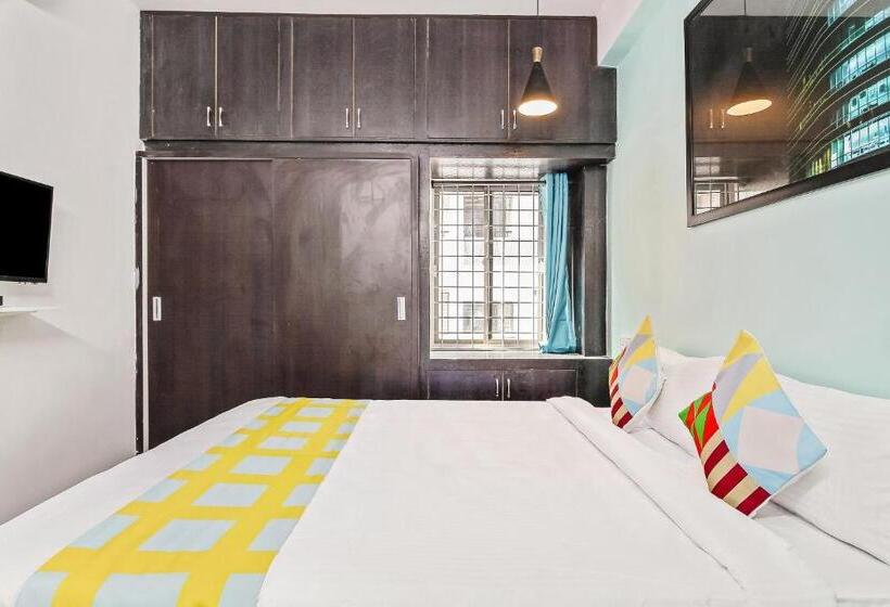 Quarto Estandar, Collection O Vennela Residency