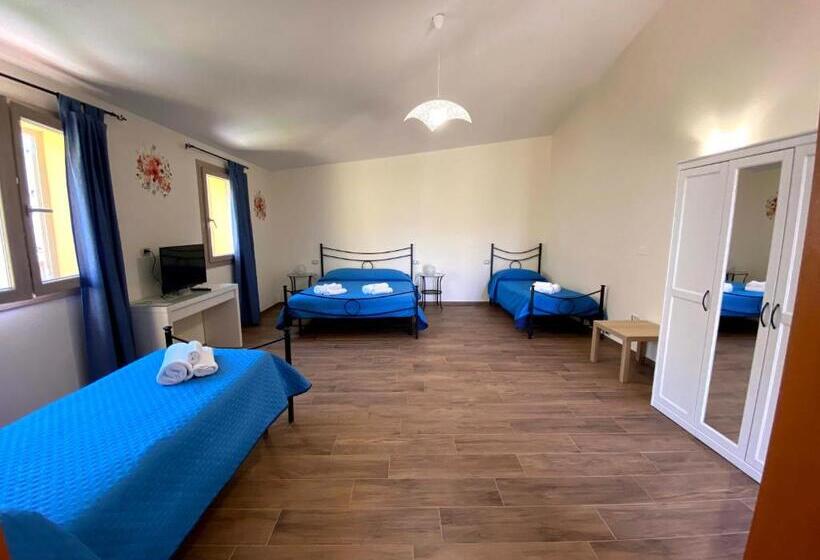 اتاق استاندارد چهار تخته, Janas B&b