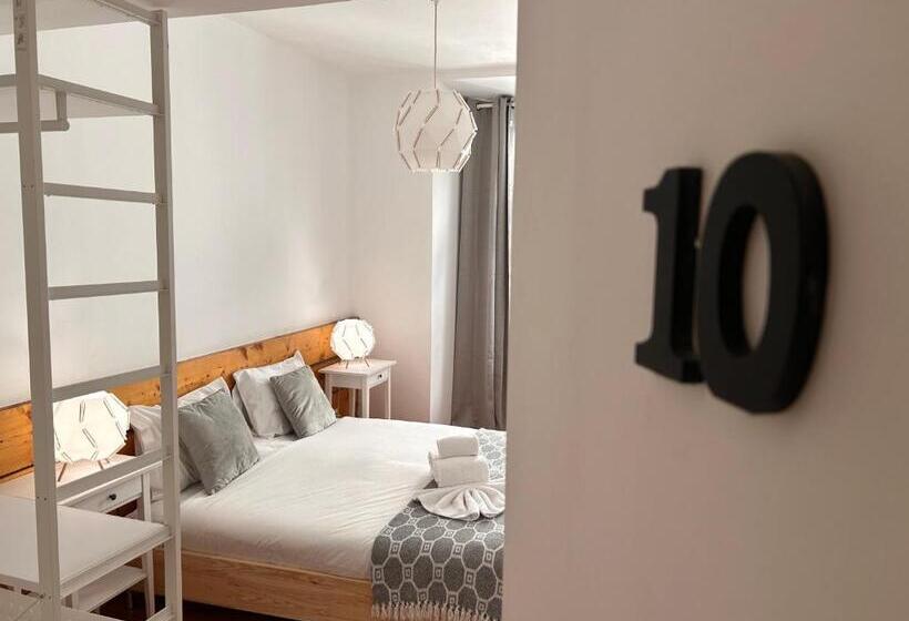 اتاق سوپریور, 262 Baixa Guesthouse