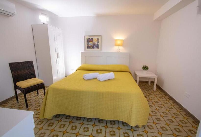 اتاق استاندارد اینتریور, Le Torrette Rooms And Apartments