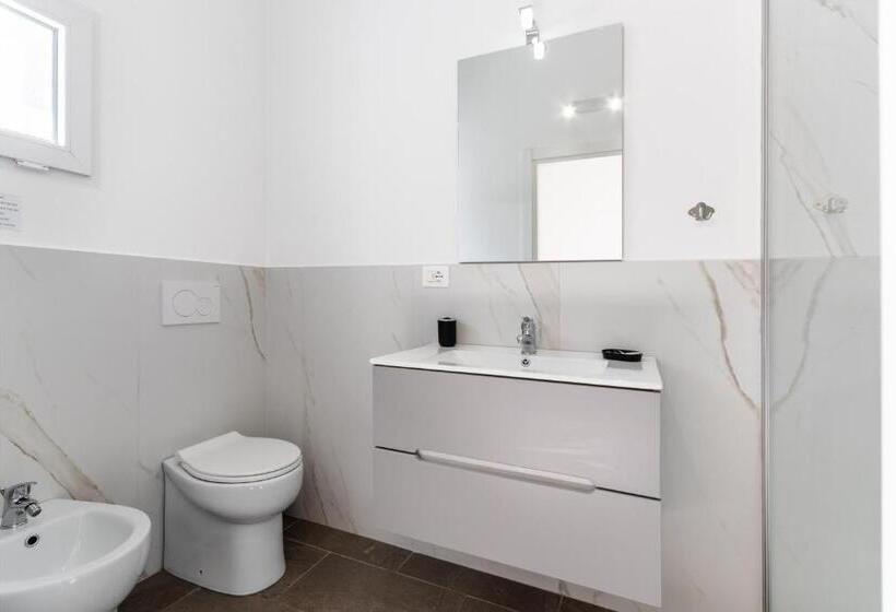 اتاق استاندارد با بالکن, Le Torrette Rooms And Apartments