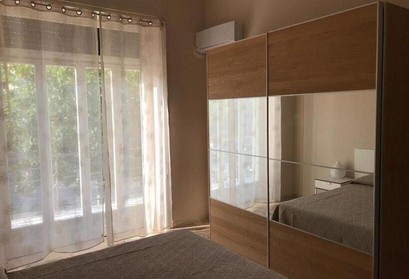 آپارتمان 1 خوابه با بالکن, Le Torrette Rooms And Apartments
