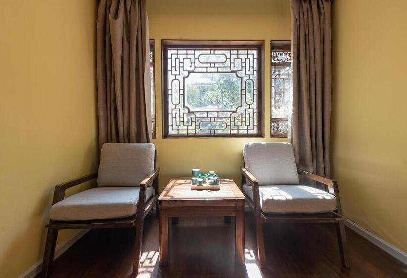 Номер Deluxe, Lijiang Gui Yuan Tian Ju Guesthouse