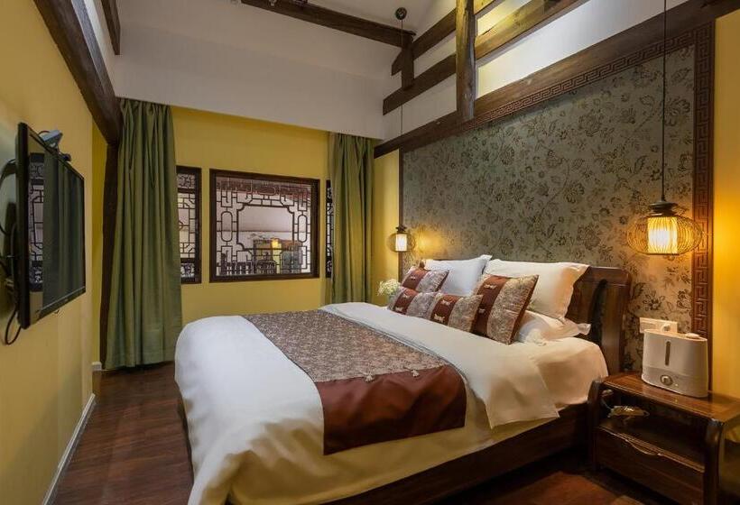 Классический Номер, Lijiang Gui Yuan Tian Ju Guesthouse