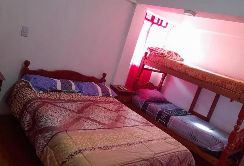 Четырехместный Номер Стандарт, Hospedaje De Norte A Sur