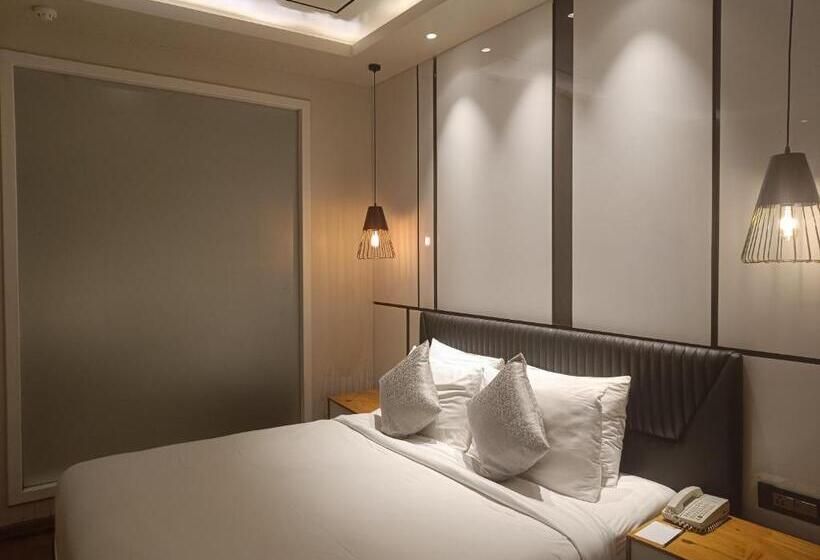 Номер Стандарт, Udman Hotel Greater Noida