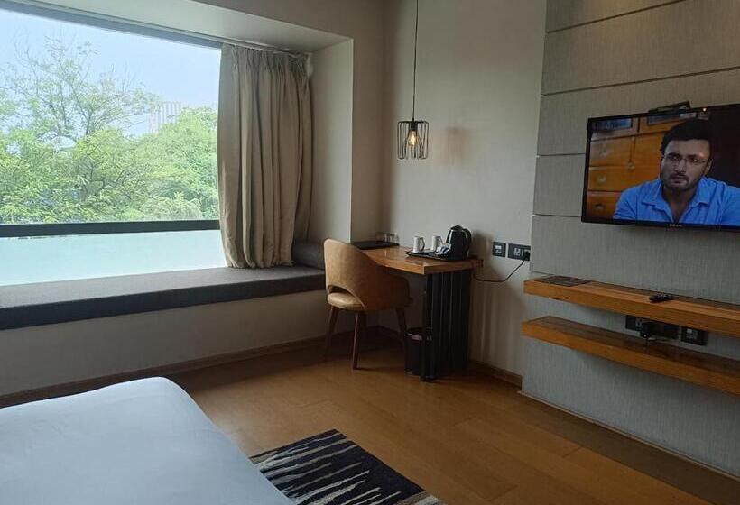 Номер Deluxe, Udman Hotel Greater Noida